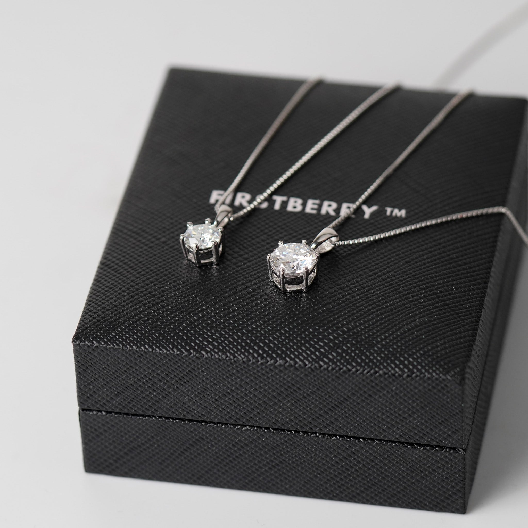 Six Prongs Solitaire Necklace