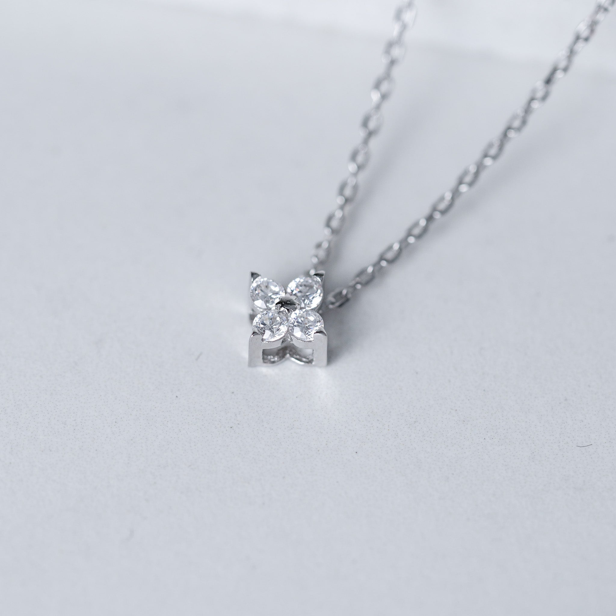 Tiny Cute Flower Necklace | Simulated Diamond